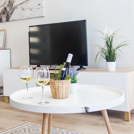 Equilibrium ウストロニエ・モルスキエ