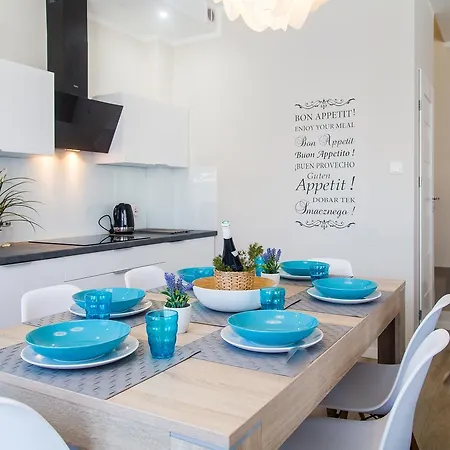 Equilibrium アパート